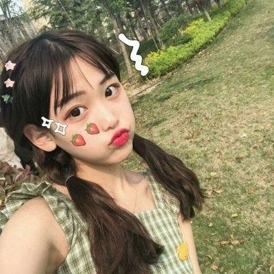 无法触碰的她